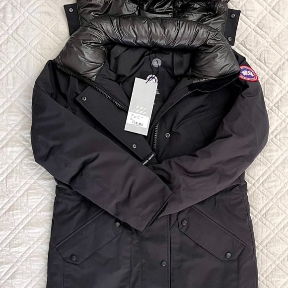 CANADA GOOSE Ellesmere Parka in Navy Size M Style#6555L